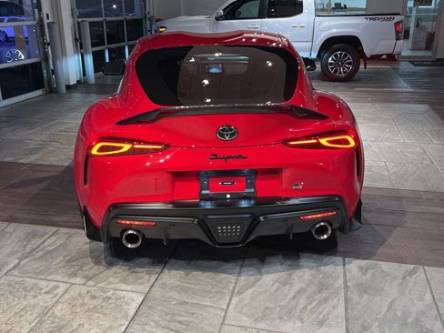 Used 2026 Toyota Supra Premium image 10