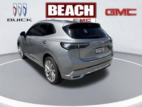 Used 2024 Buick Envision Avenir AWD/4WD image 5