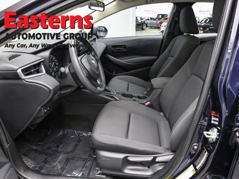 Used 2024 Toyota Corolla LE FWD image 13