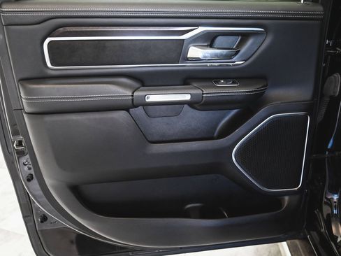 Used 2022 RAM 1500 Laramie image 11