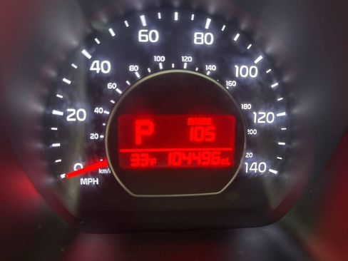 Used 2015 Kia Soul FWD image 31