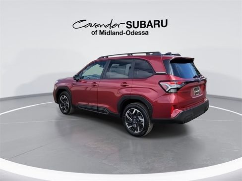 Used 2025 Subaru Forester Limited image 6
