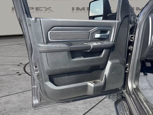 Used 2025 RAM 2500 Big Horn AWD/4WD image 24