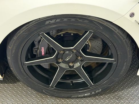 Used 2015 Ford Mustang GT Premium w/ GT Performance Package RWD image 16