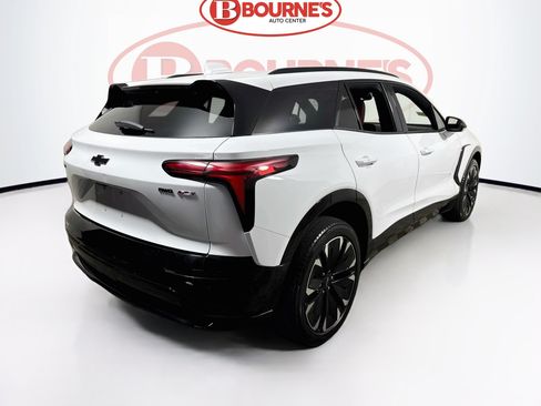 Used 2024 Chevrolet Blazer EV RS AWD/4WD image 10