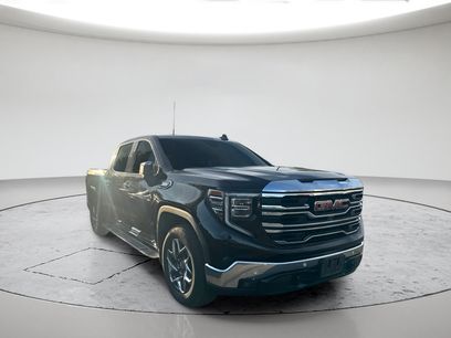 Used 2024 GMC Sierra 1500 SLT w/ SLT Premium Plus Package