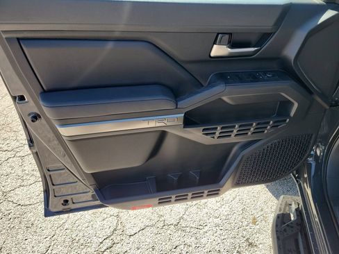 New 2026 Toyota Tacoma TRD Off-Road AWD/4WD image 19