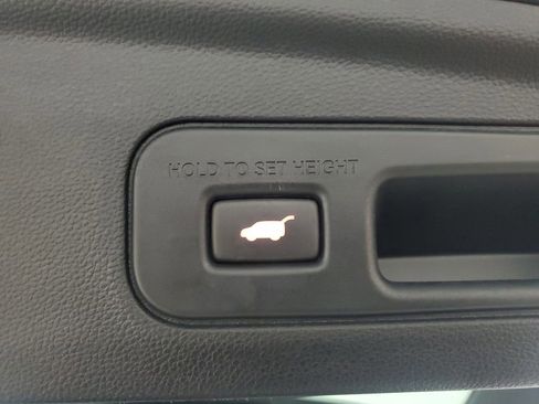 Used 2023 Acura MDX A-Spec AWD/4WD image 10