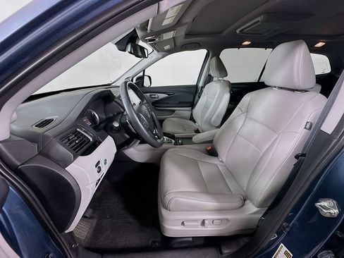 Certified 2017 Honda Pilot Elite image 20