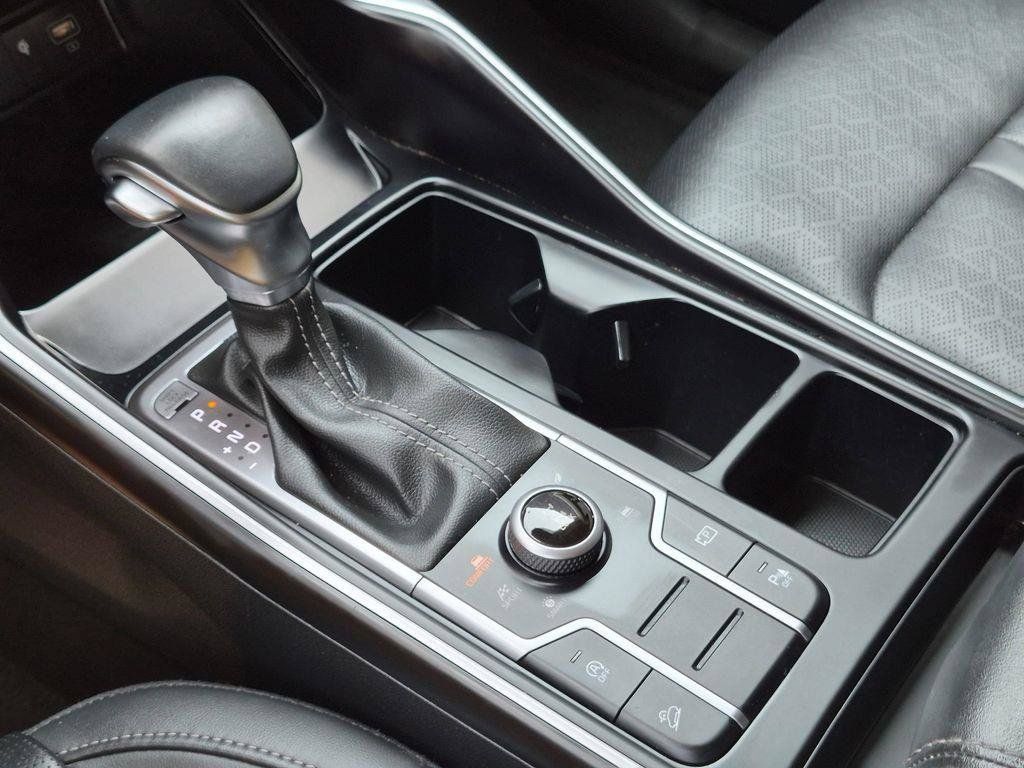 Certified 2023 Kia Sorento S AWD/4WD image 17