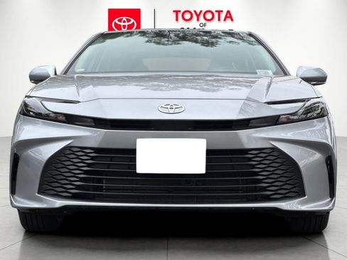 New 2026 Toyota Camry LE FWD image 8