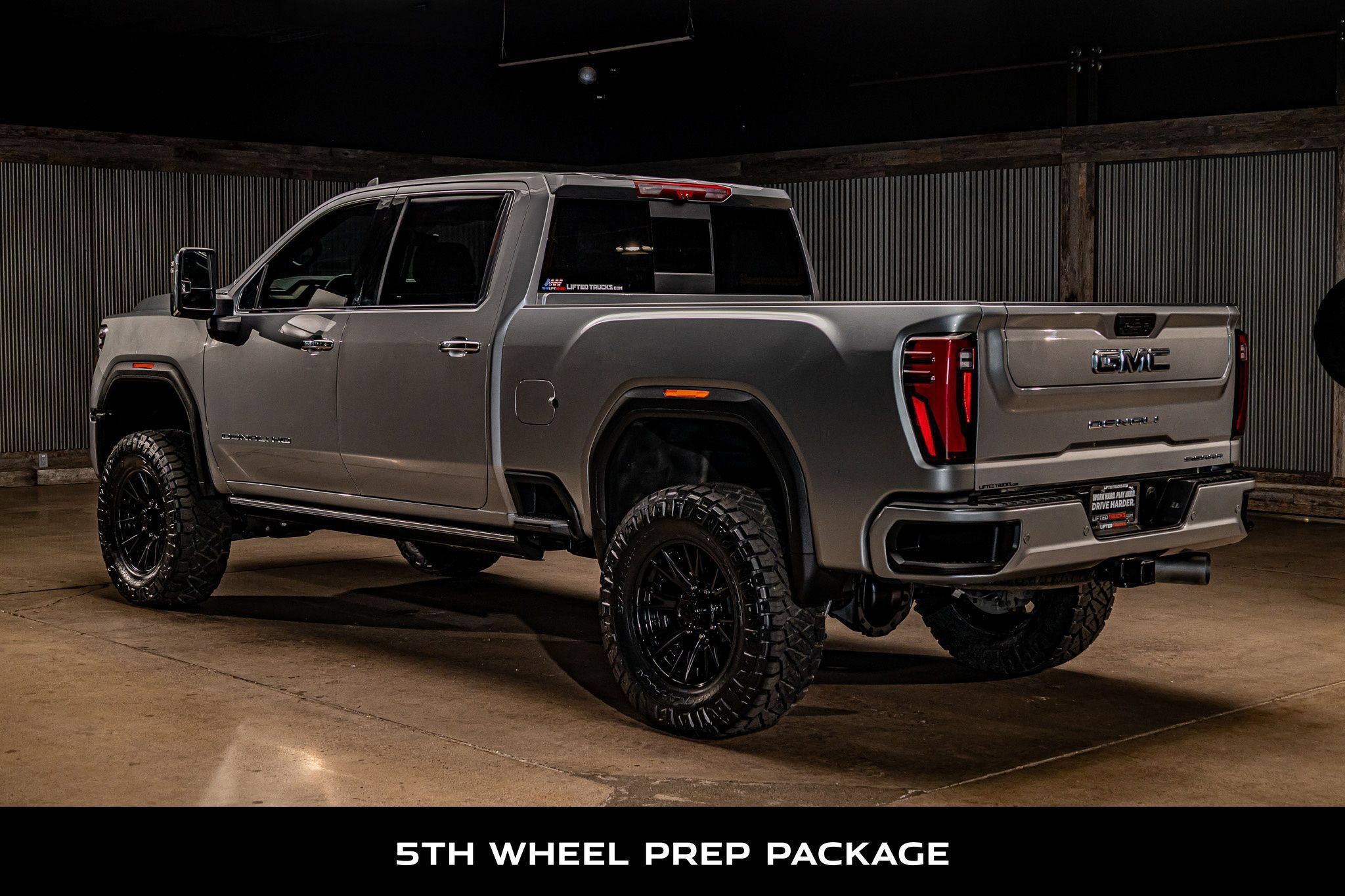 Used 2026 GMC Sierra 3500 Denali w/ Denali Reserve Package AWD/4WD image 7