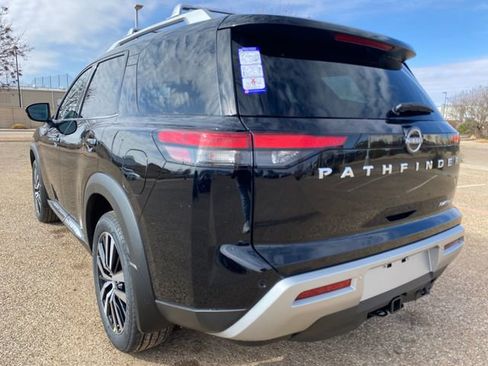 New 2025 Nissan Pathfinder Platinum w/ Cargo Package image 4