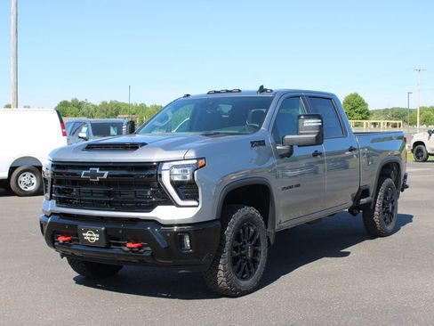 New 2026 Chevrolet Silverado 2500 LT w/ Trail Boss Package AWD/4WD image 4