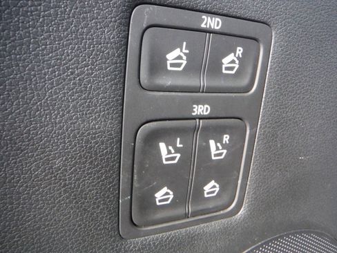 Used 2023 Hyundai Palisade Limited AWD/4WD image 43