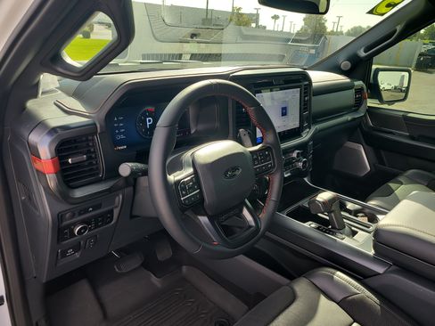 Used 2025 Ford F150 Raptor AWD/4WD image 20