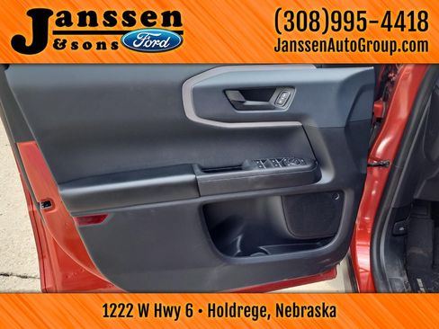 Used 2022 Ford Bronco Sport Big Bend w/ Convenience Package AWD/4WD image 19