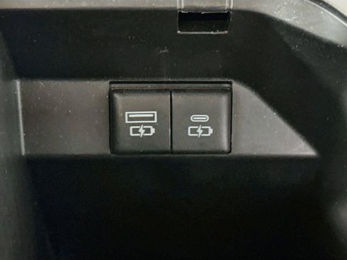 Certified 2024 Toyota Camry SE FWD image 30