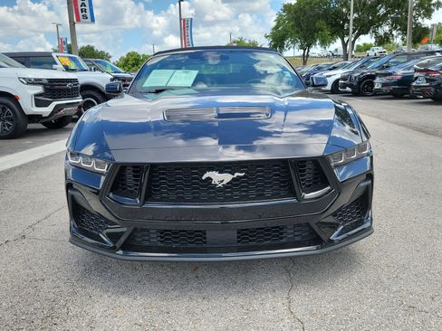 Certified 2025 Ford Mustang GT Premium RWD image 2