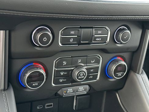 Used 2023 Chevrolet Tahoe LS image 23