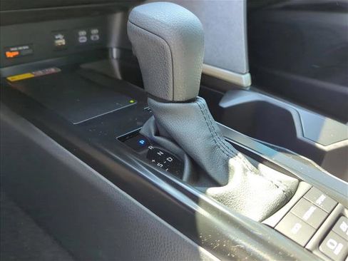 New 2026 Toyota Camry LE w/ Convenience Package FWD image 18