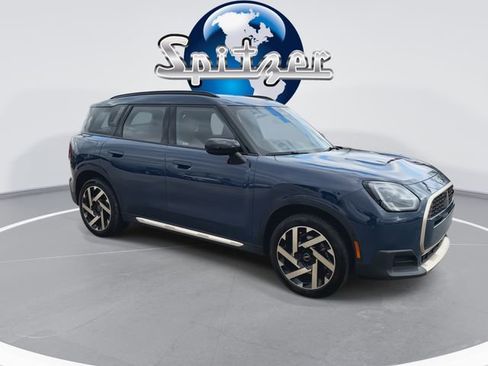 Used 2025 MINI Cooper Countryman S image 2