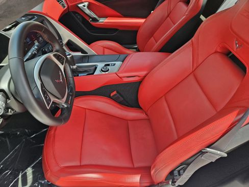 Used 2016 Chevrolet Corvette Z06 w/ 3LZ Preferred Equipment Group RWD image 13