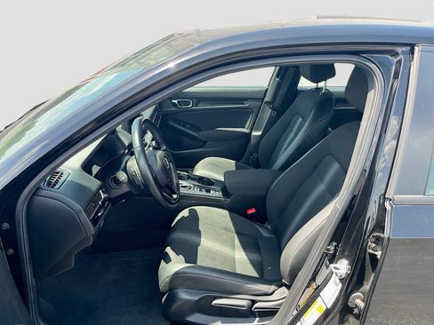 Used 2025 Honda Civic Sport image 20