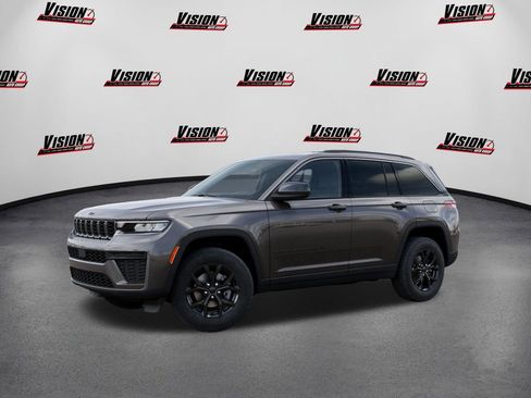 New 2026 Jeep Grand Cherokee Altitude AWD/4WD image 2