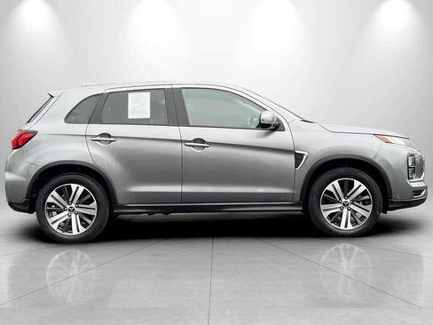 Used 2024 Mitsubishi Outlander Sport SE image 8