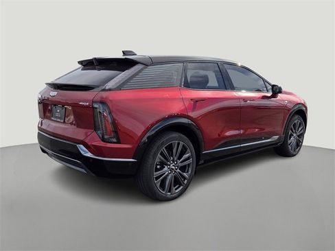 New 2026 Cadillac Optiq Sport 2 image 4