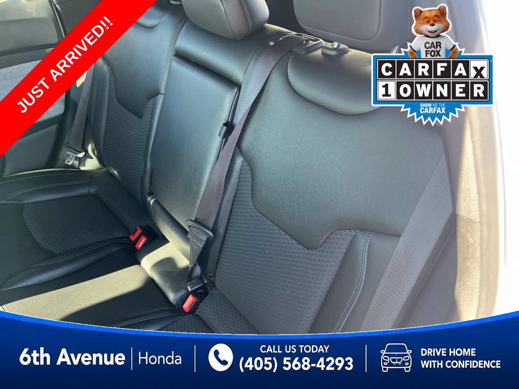 Used 2024 Jeep Compass Latitude AWD/4WD image 15