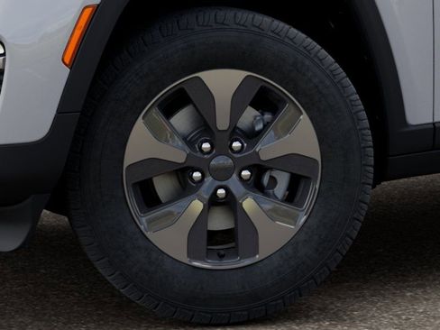 New 2025 Jeep Grand Cherokee Limited 4xe AWD/4WD image 8