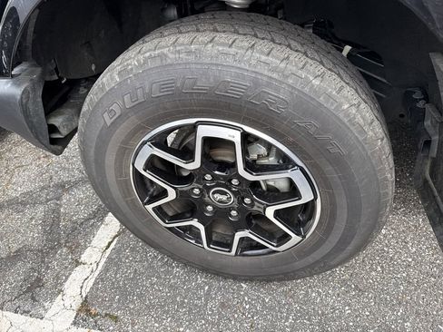 Used 2024 Ford Bronco Outer Banks AWD/4WD image 19