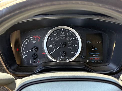 Used 2020 Toyota Corolla LE FWD image 12