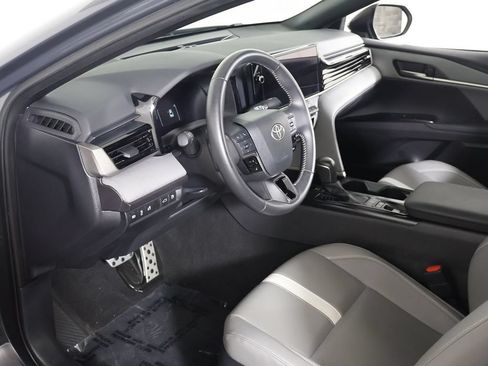 Used 2025 Toyota Camry SE w/ Multimedia Upgrade Package FWD image 21
