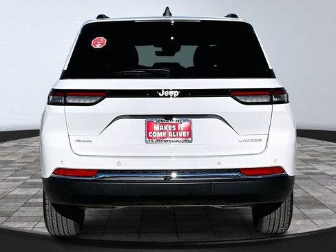 New 2026 Jeep Grand Cherokee Laredo AWD/4WD image 23