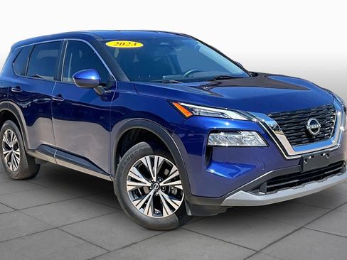 Used 2023 Nissan Rogue SV FWD image 3