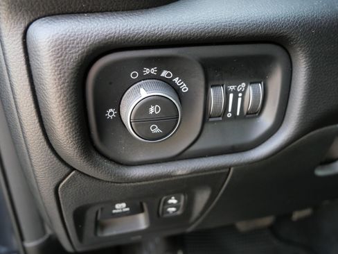 Used 2025 RAM 1500 Big Horn AWD/4WD image 22