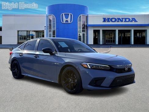 Used 2023 Honda Civic Sport image 8