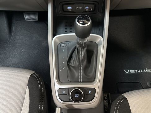 New 2026 Hyundai Venue SEL FWD image 22