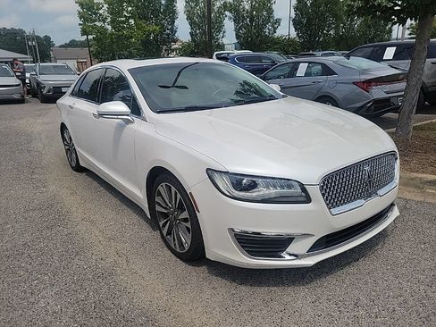 Used 2017 Lincoln MKZ Reserve FWD image 2