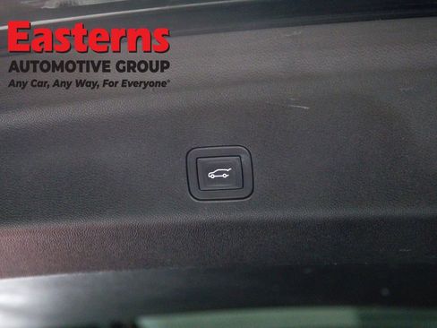 Used 2023 Chevrolet Tahoe LT image 31