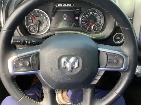 Used 2024 RAM 1500 Laramie image 15