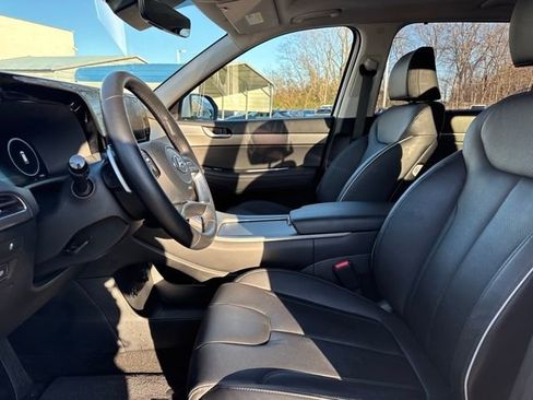 Used 2023 Hyundai Palisade SEL image 13