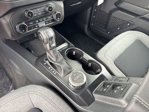 New 2025 Ford Bronco Big Bend image 31