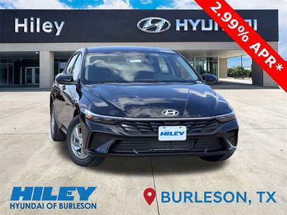 New 2025 Hyundai Elantra SE