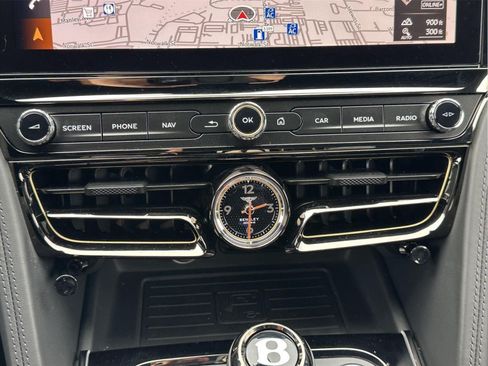 New 2026 Bentley Flying Spur V8 AWD/4WD image 41