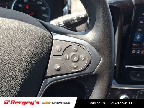 Used 2022 Chevrolet Traverse RS AWD/4WD image 27