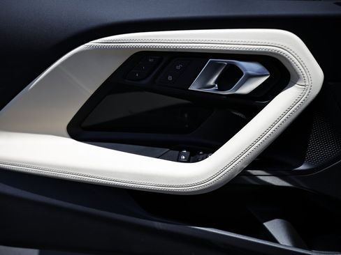 Used 2025 BMW 230i Coupe image 16